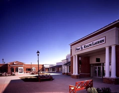 leesburg va premium outlet mall.